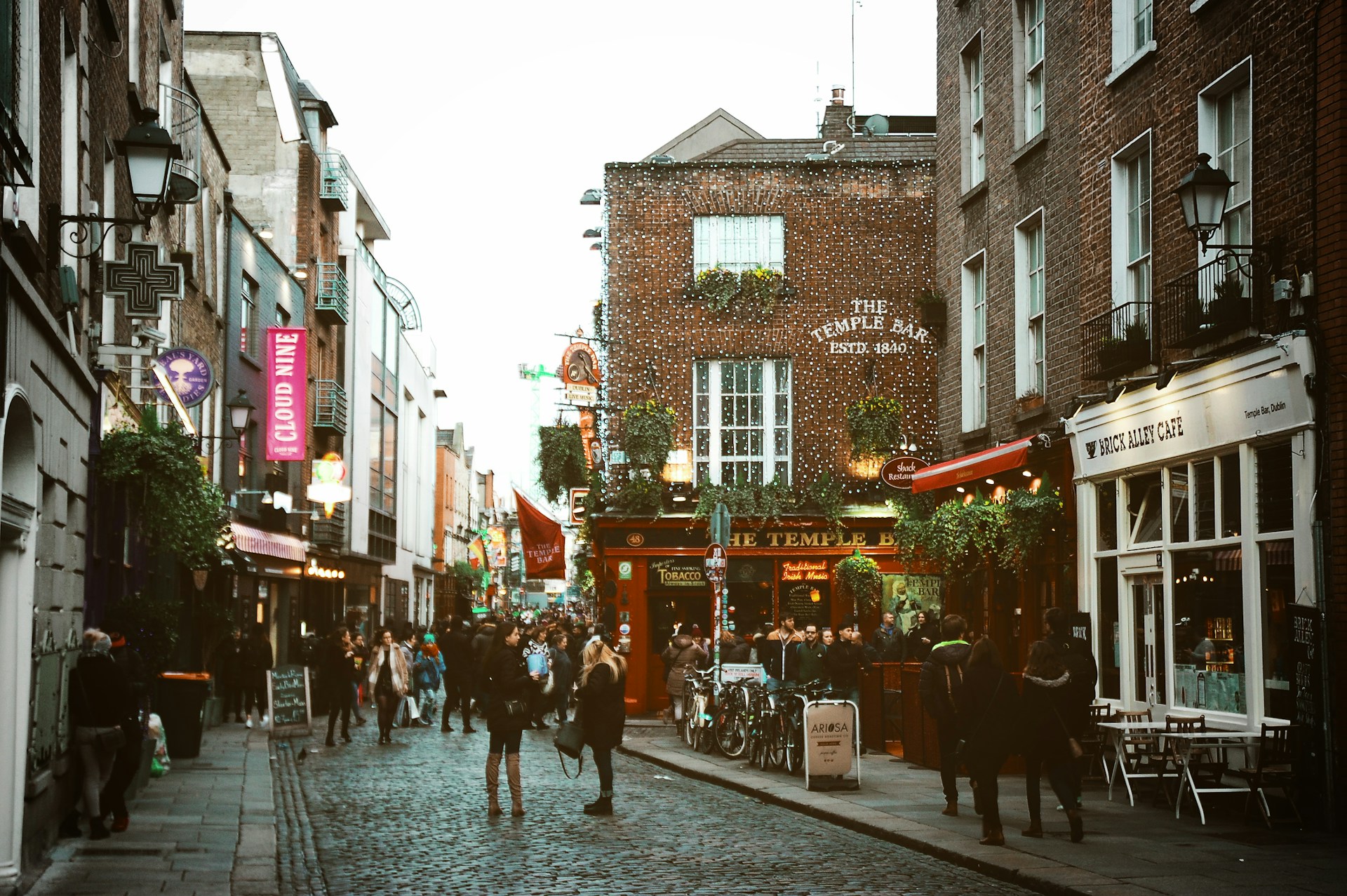 Irish Citizenship by Descent | Complete 2026 Guide for Americans